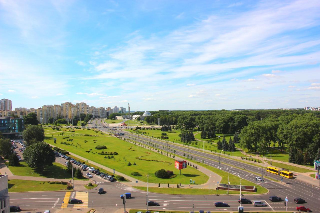 Hotel Yubileiny Minsk Ngoại thất bức ảnh