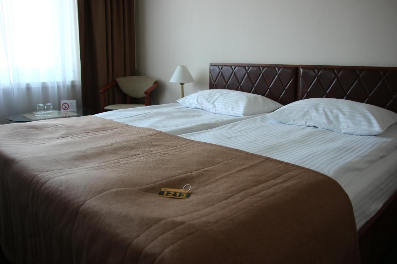 Hotel Yubileiny Minsk Ngoại thất bức ảnh