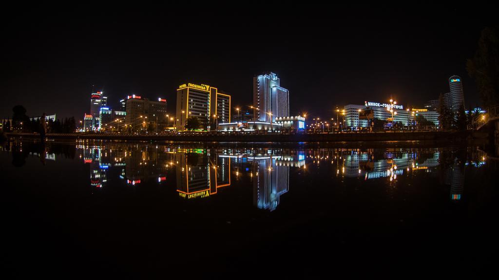 Hotel Yubileiny Minsk Ngoại thất bức ảnh
