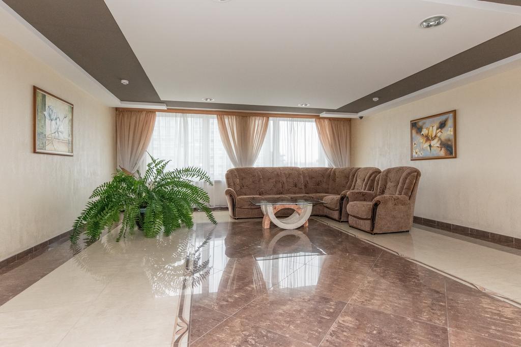 Hotel Yubileiny Minsk Ngoại thất bức ảnh